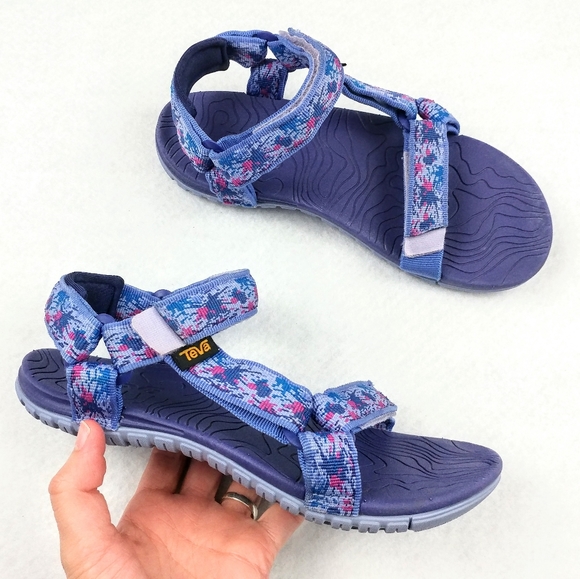 teva hurricane girls